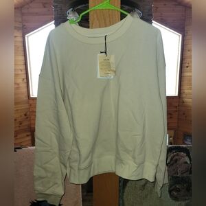 Foundationals Butter Half Crew Neck Sweatshirt Size Extra Large New With Tags